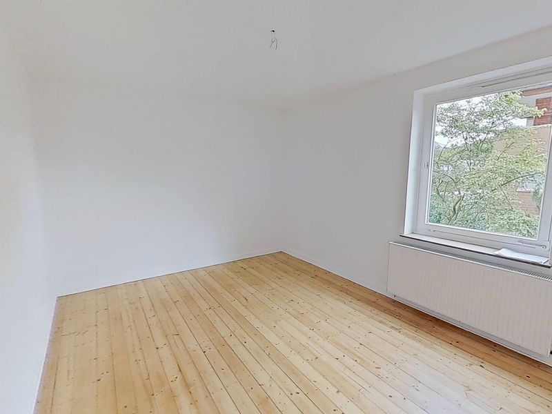 Hübsche 2-Zimmer-Wohnung mit Tageslichtbad in Bielefeld-Mitte